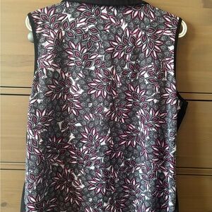 Floral Sleeveless Golf Top